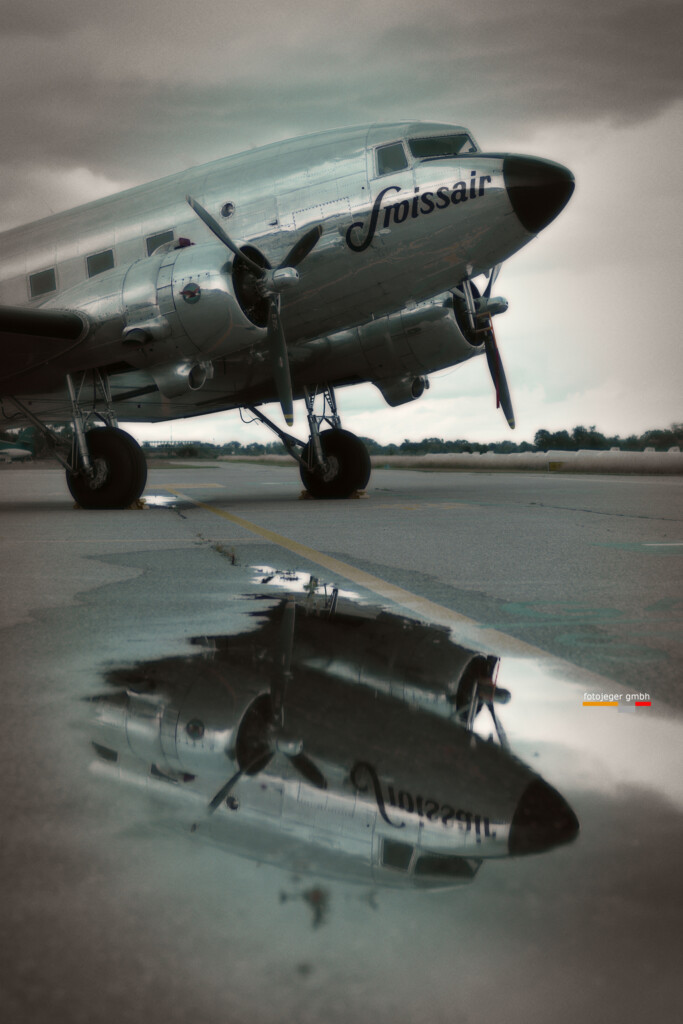 SCHWEIZ GRENCHEN DC-3