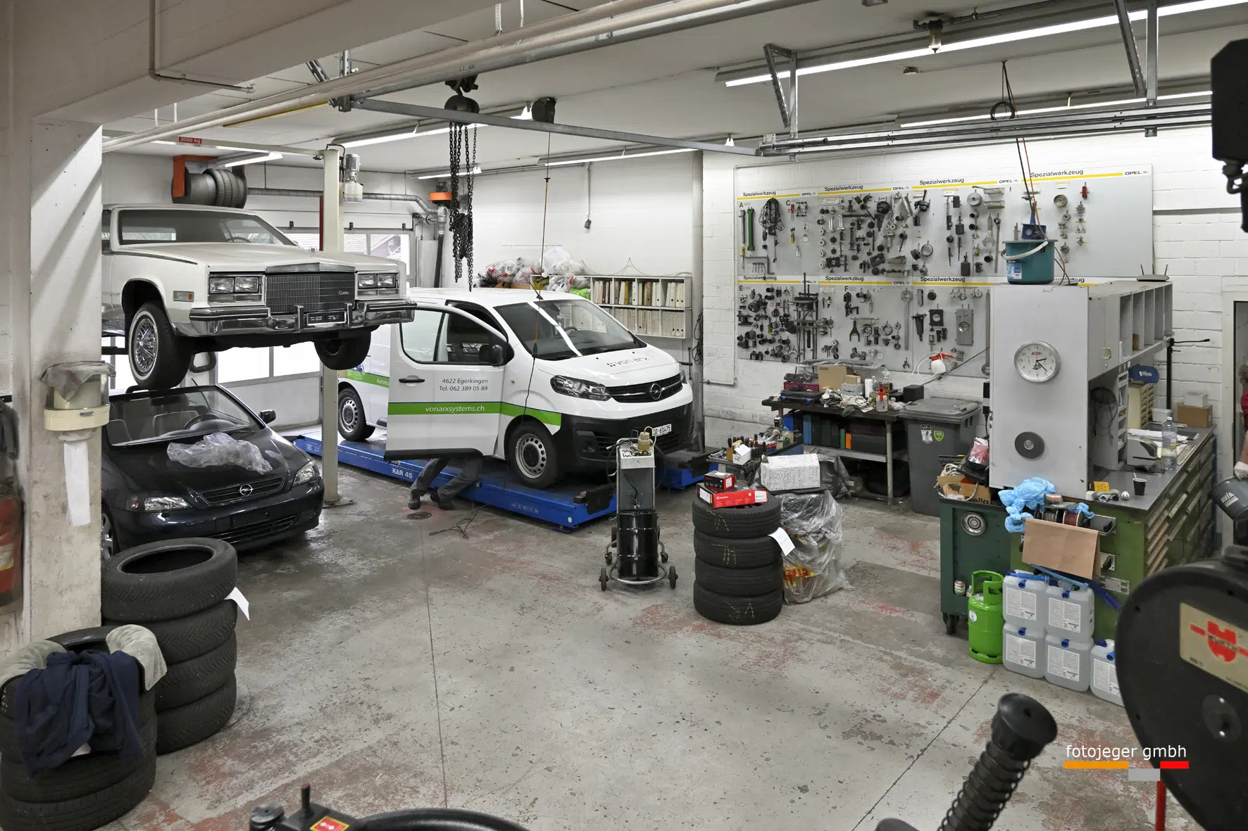 SCHWEIZ KESTENHOLZ AUTO STUDER AG